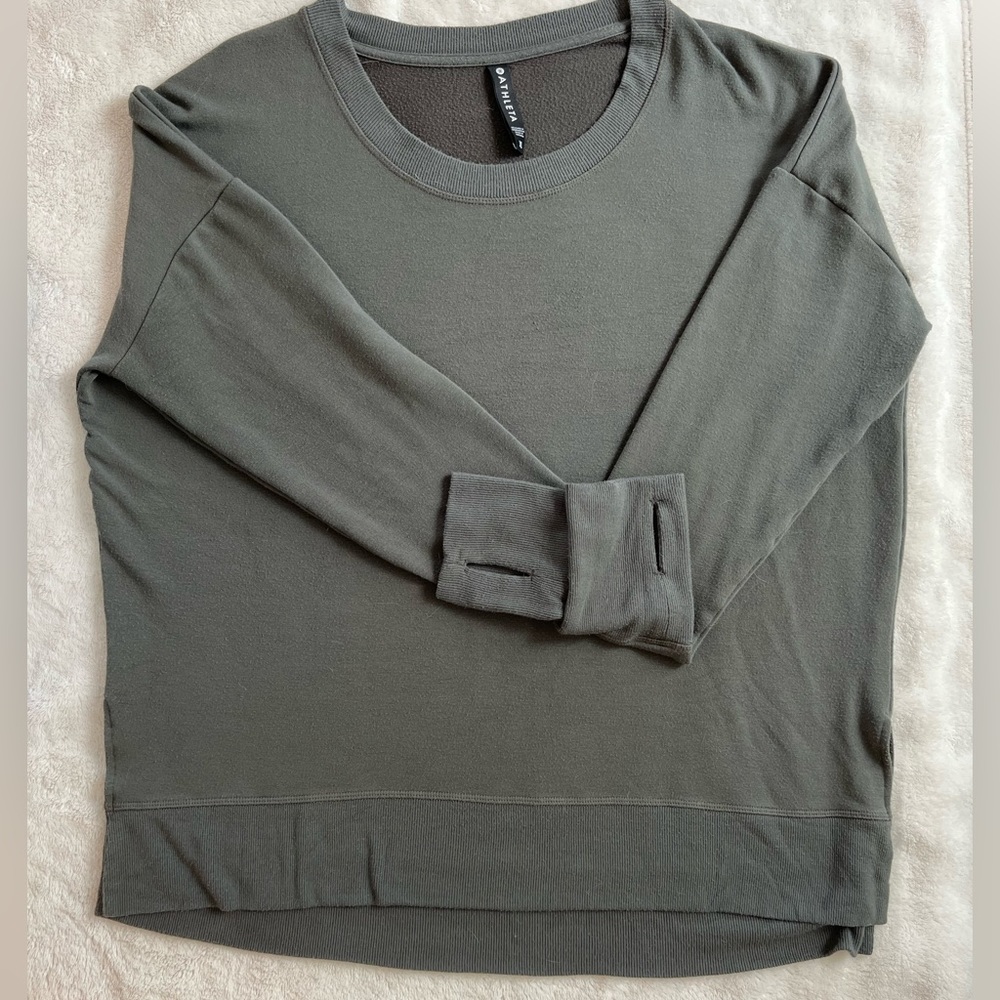Athleta green sweatshirt size xl; used condition